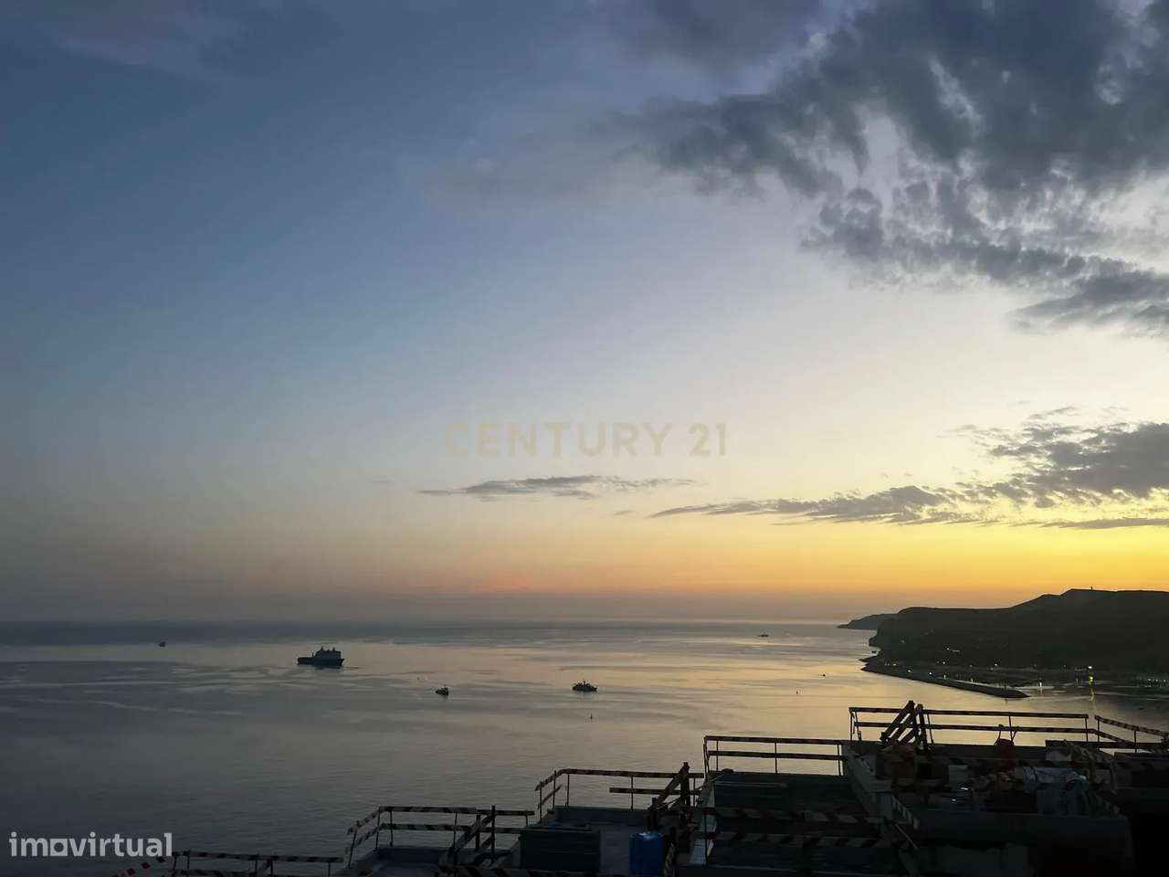 Apartamento T2 duplex com Vista Mar em Sesimbra, Setúbal-26