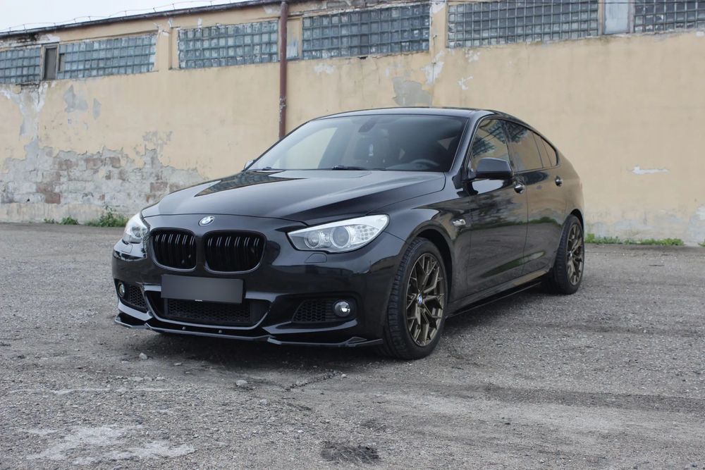 BMW 5 Series 535i xDrive 2011
