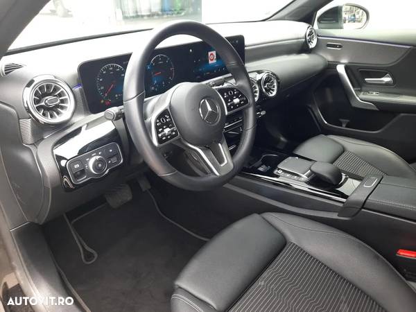 Mercedes-Benz A 220 d 8G-DCT - 11