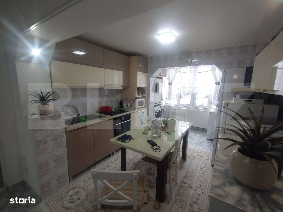 Apartament 2 camere,48mp,decomandat,etaj 3,zona centrala Nasaud - Imagine principală: 5/6