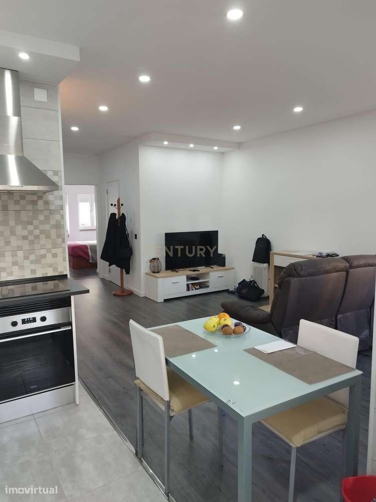 Apartamento Totalmente Remodelado, em Verderena, Barreiro-7