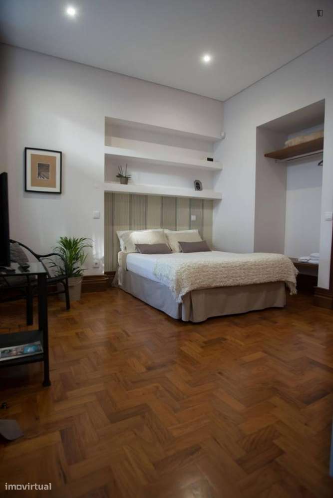 Estúdio - localizado em Mafamude Porto - Grande imagem: 5/9