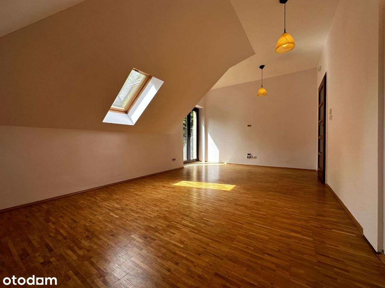 Rezydencja na pięknej, dużej działce w Krzywcu.-14