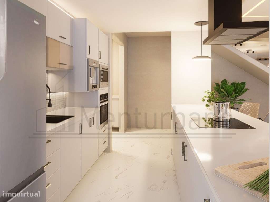 FANTÁSTICA MORADIA T4 - TIRES-13