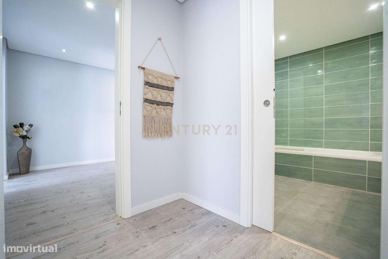 Apartamento T2 - Excelentes Áreas - Como Novo-19