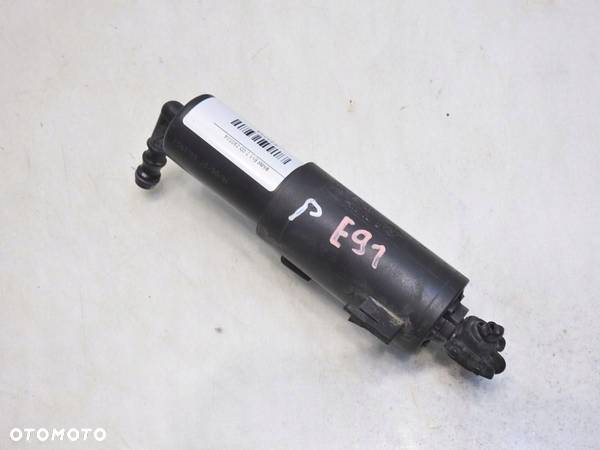 SPRYSKIWACZ LAMPY PRAWY BMW 3 E91 7179311 - 2