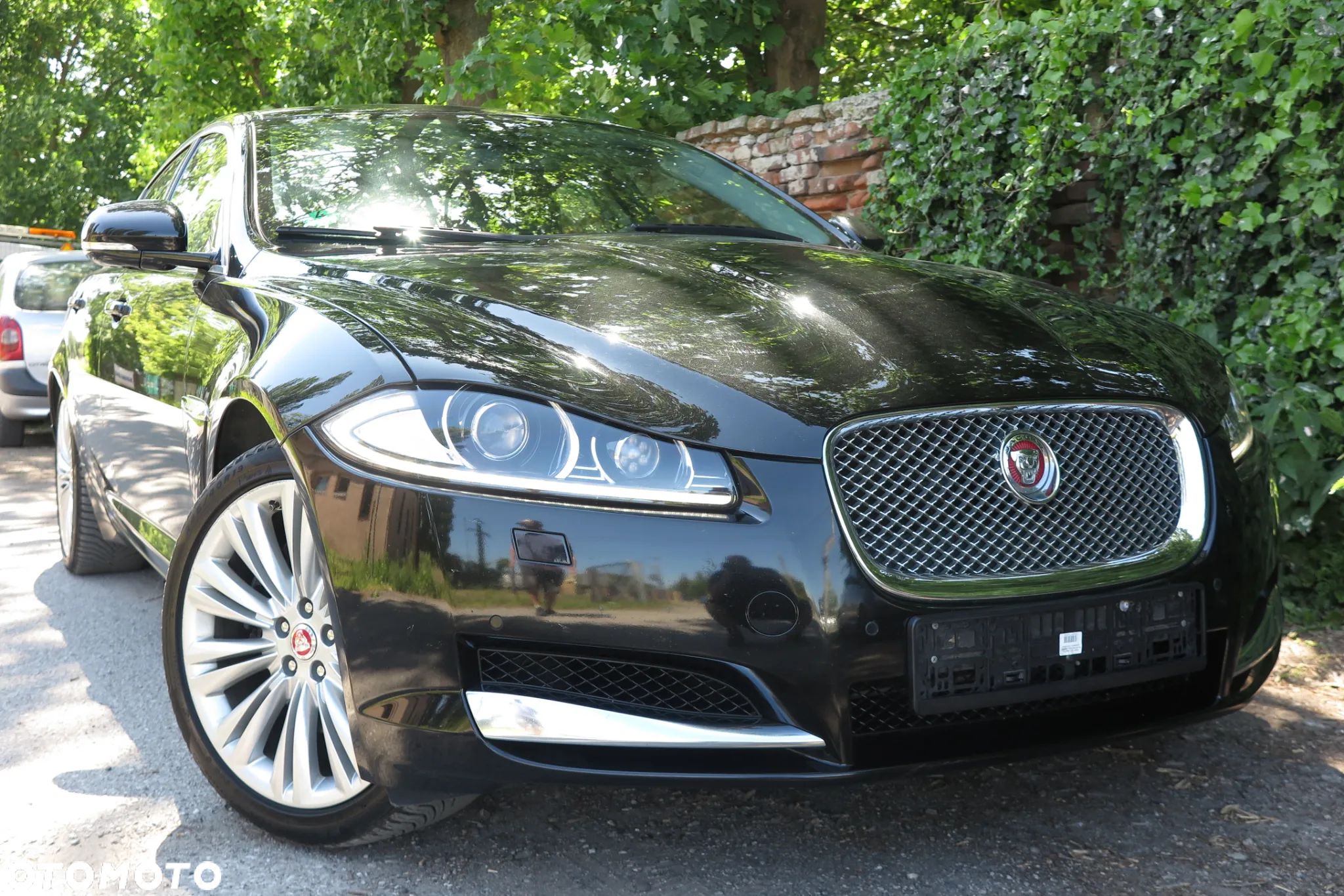 Jaguar XF 3.0 V6 D Luxury - 1