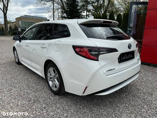 Toyota Corolla 1.8 Hybrid Comfort - 4