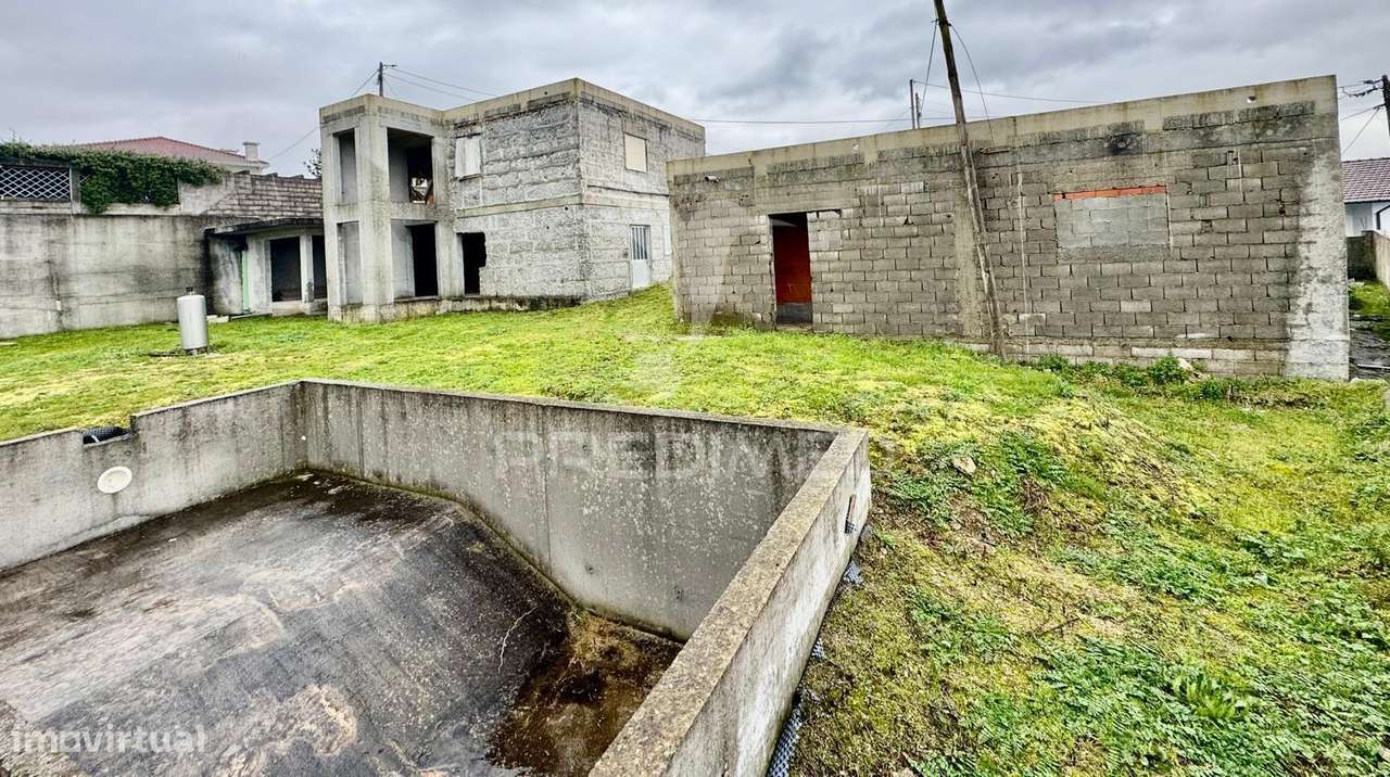 Moradia T4 Nova com "Piscina" em Serzedelo, Guimarães - Grande imagem: 5/26