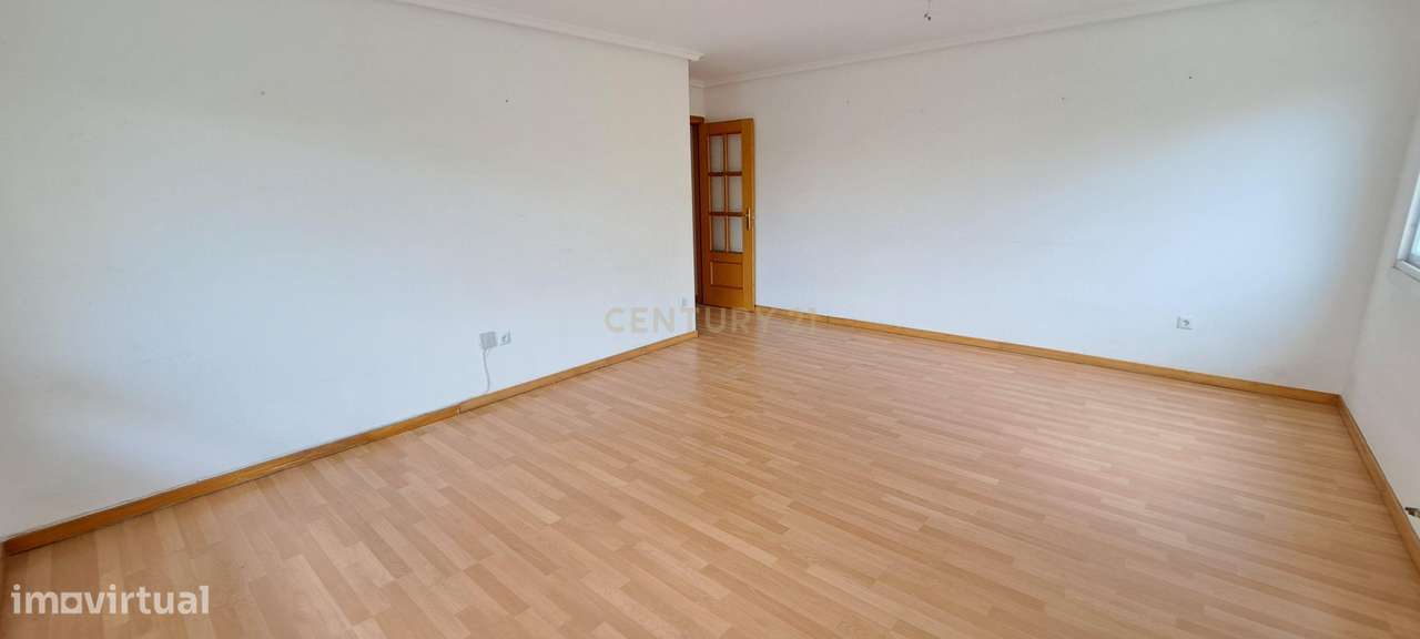 Apartamento T3 – Urbanização Nova Quinta da Fonte da Prata, Alhos Vedr - Grande imagem: 4/16