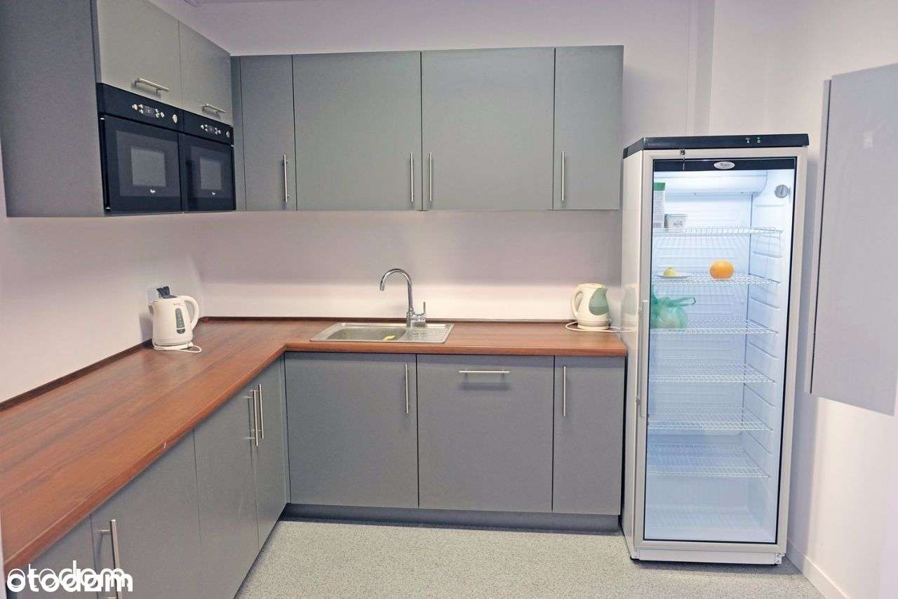 Biuro na 5 osób w Centrum, recepcja, serwisowane - Pełny obrazek: 5/14