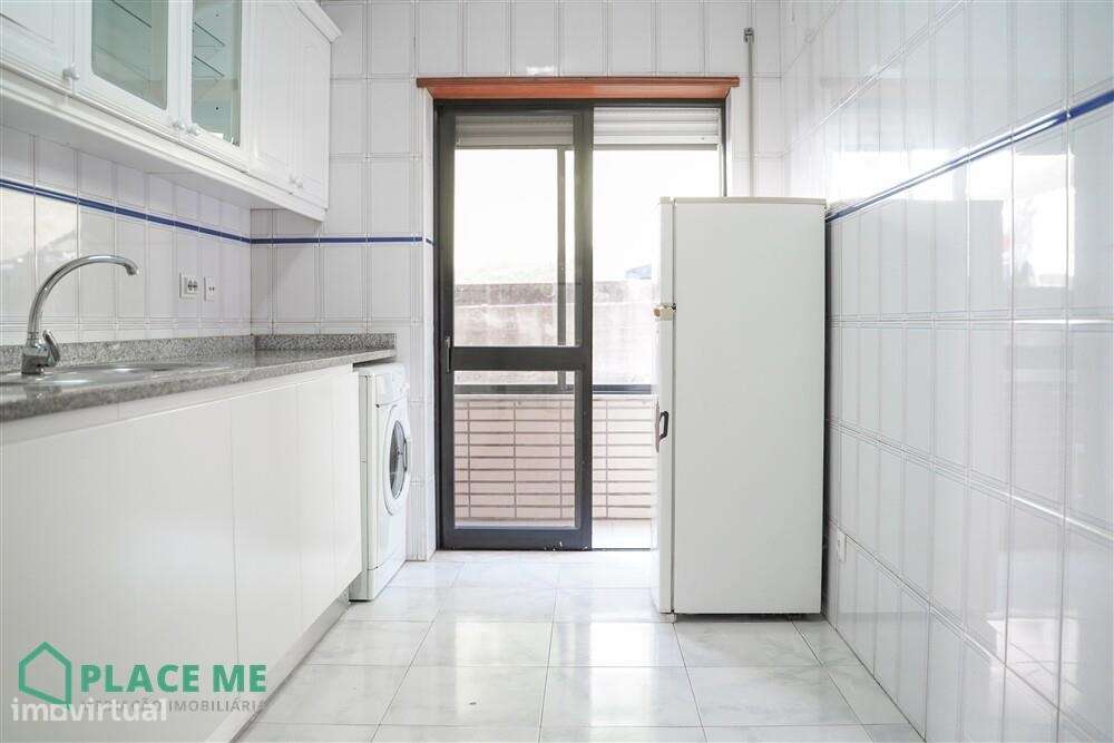 Apartamento T1+1 próximo da Estação de Comboios-32
