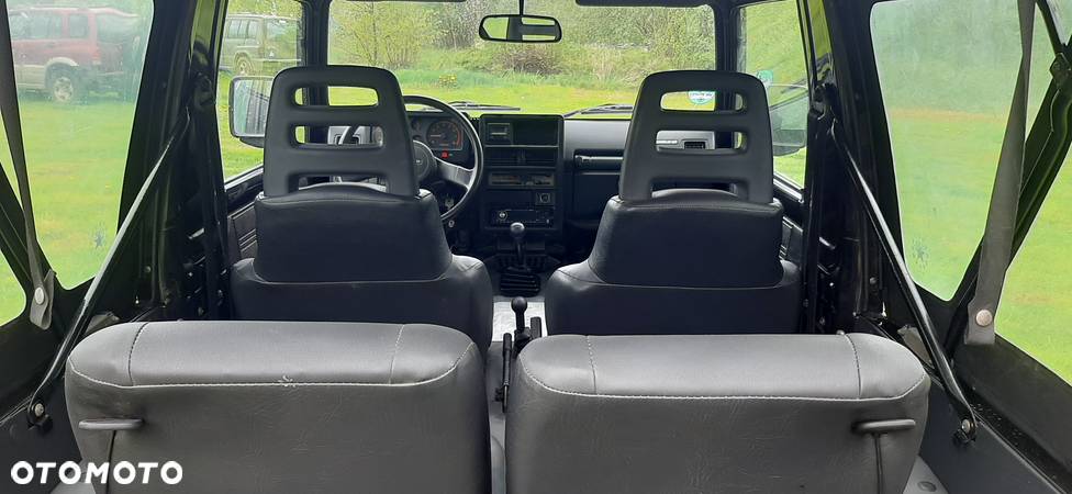 Suzuki Samurai 1.3 Metal Top - 10