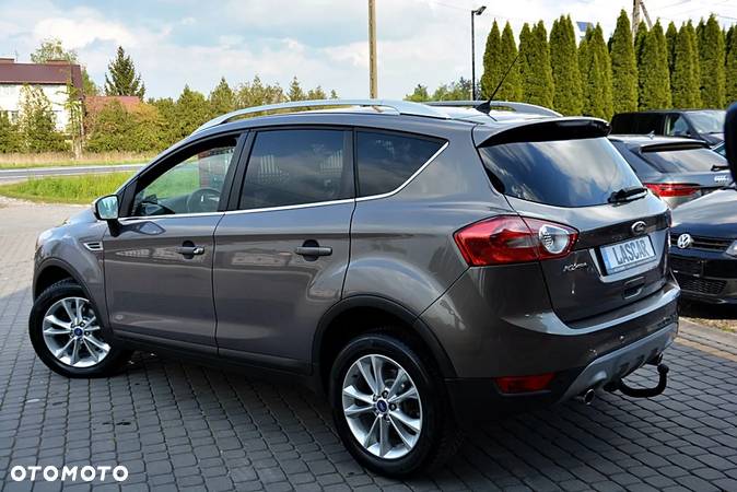 Ford Kuga 2.0 TDCi 4x4 Titanium - 16