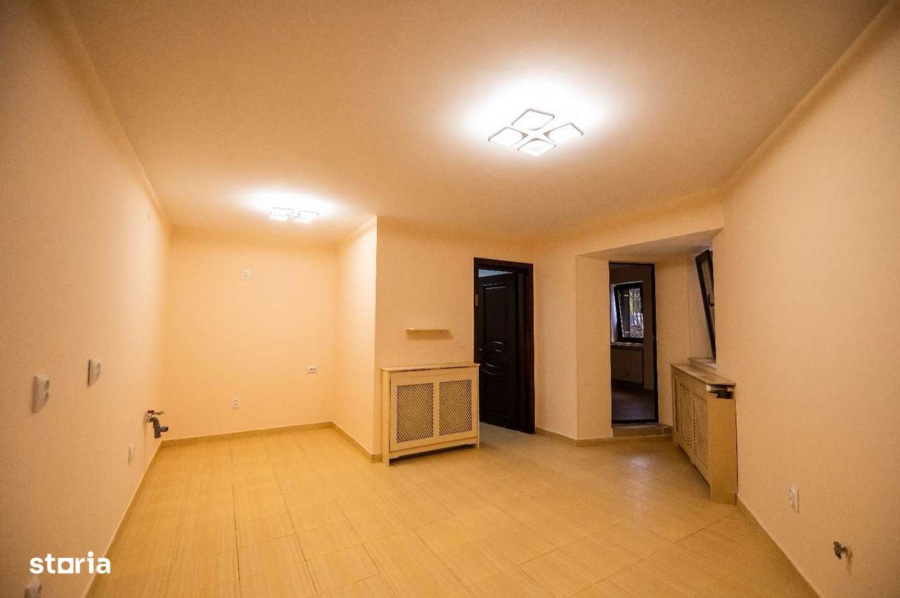 Imobil 28 CAMERE pretabil CAMIN BATRANI- GRADINITA-CLINICA MEDICALA - Imagine principală: 5/20