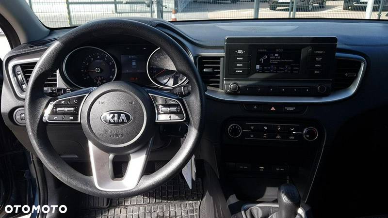 Kia Ceed 1.0 T-GDI S - 12