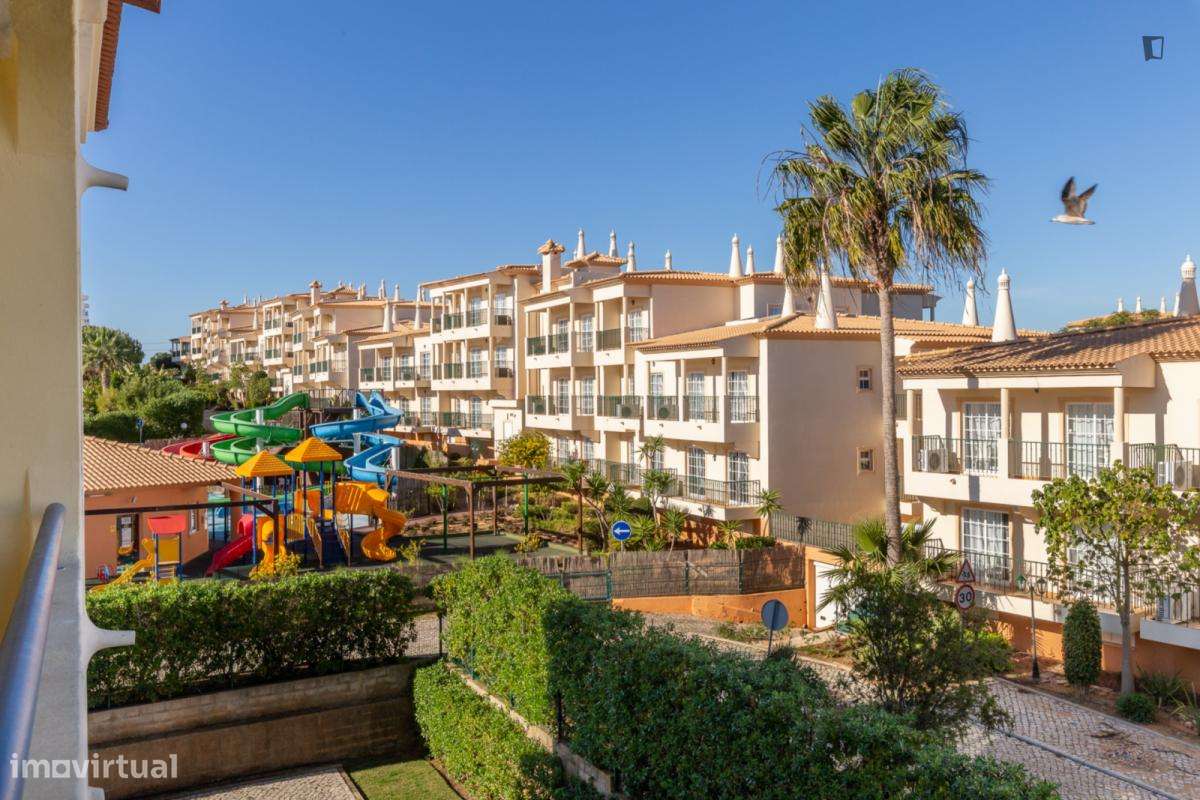 Apartamento com 2 quartos - localizado em Faro - Grande imagem: 3/10