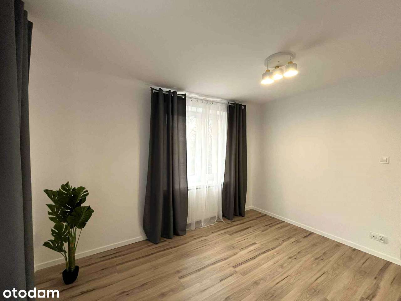 Mieszkanie przy ul . Marszałkowskiej idealne pod wynajem!-3