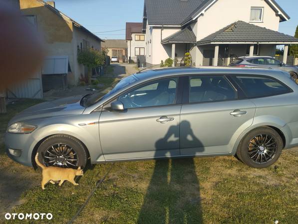 Ford Mondeo Turnier 2.0 TDCi Concept - 3