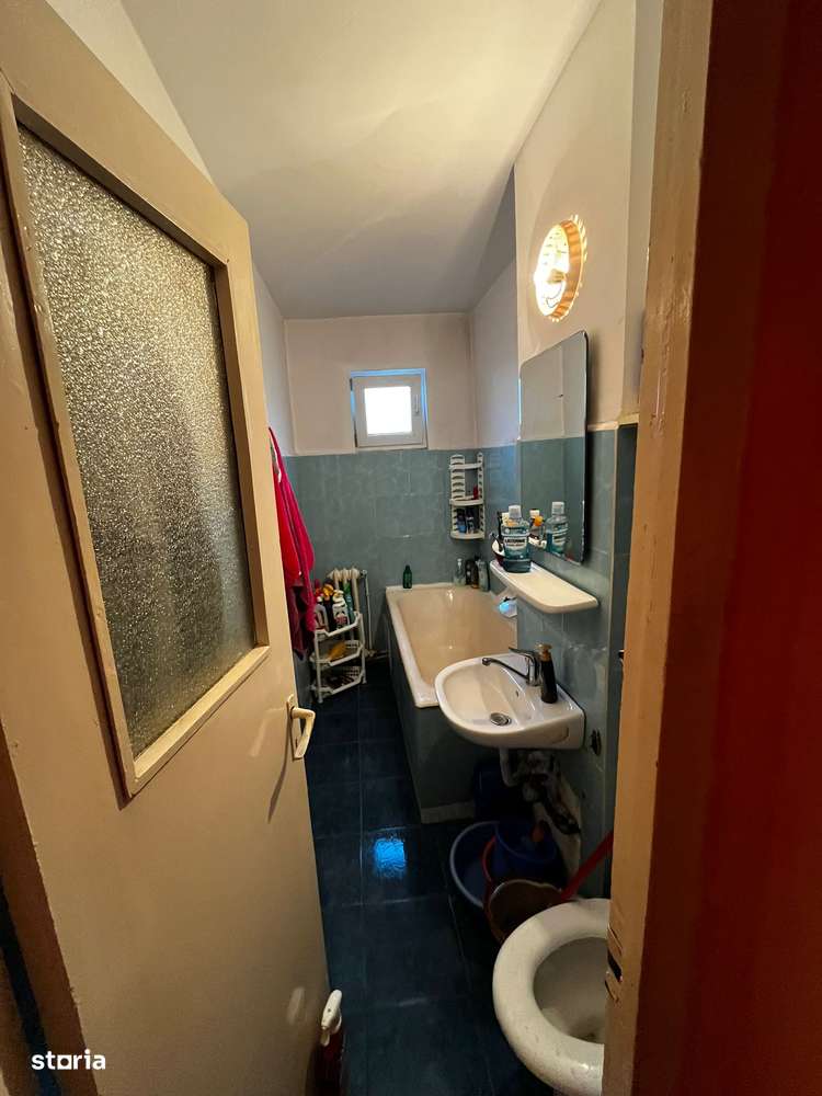 Apartament 3 camere, etaj intermediar, Centrul de Transfuzii.-12