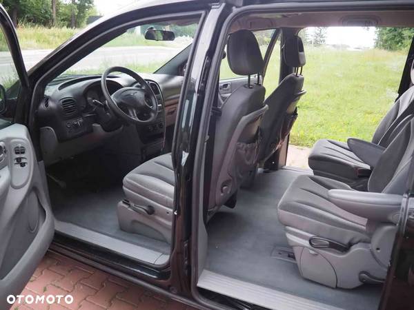 Chrysler Grand Voyager 3.3 LX - 19