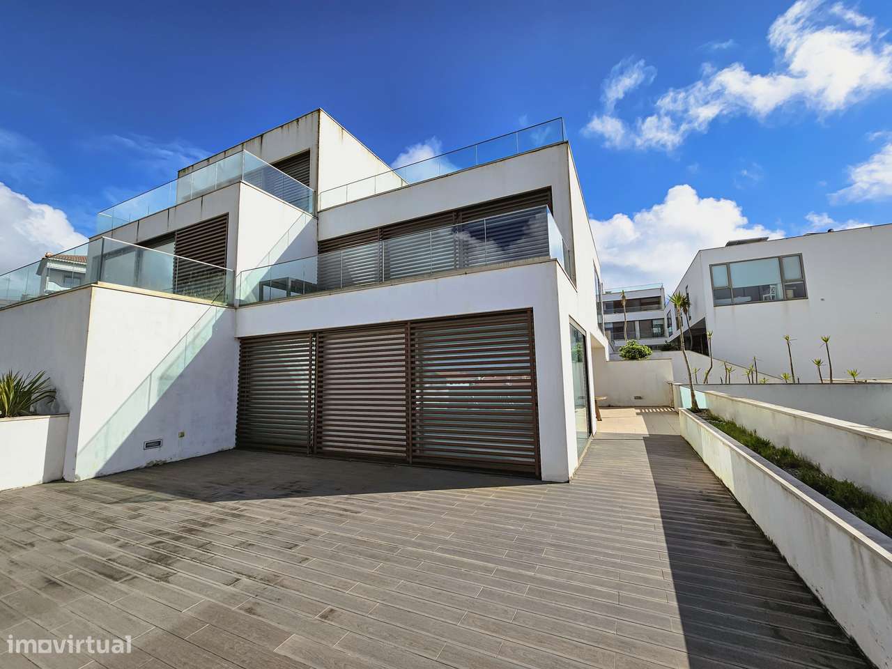 Luxo Contemporâneo à Beira-Mar _ Moradia T3+1 em Condomínio-18