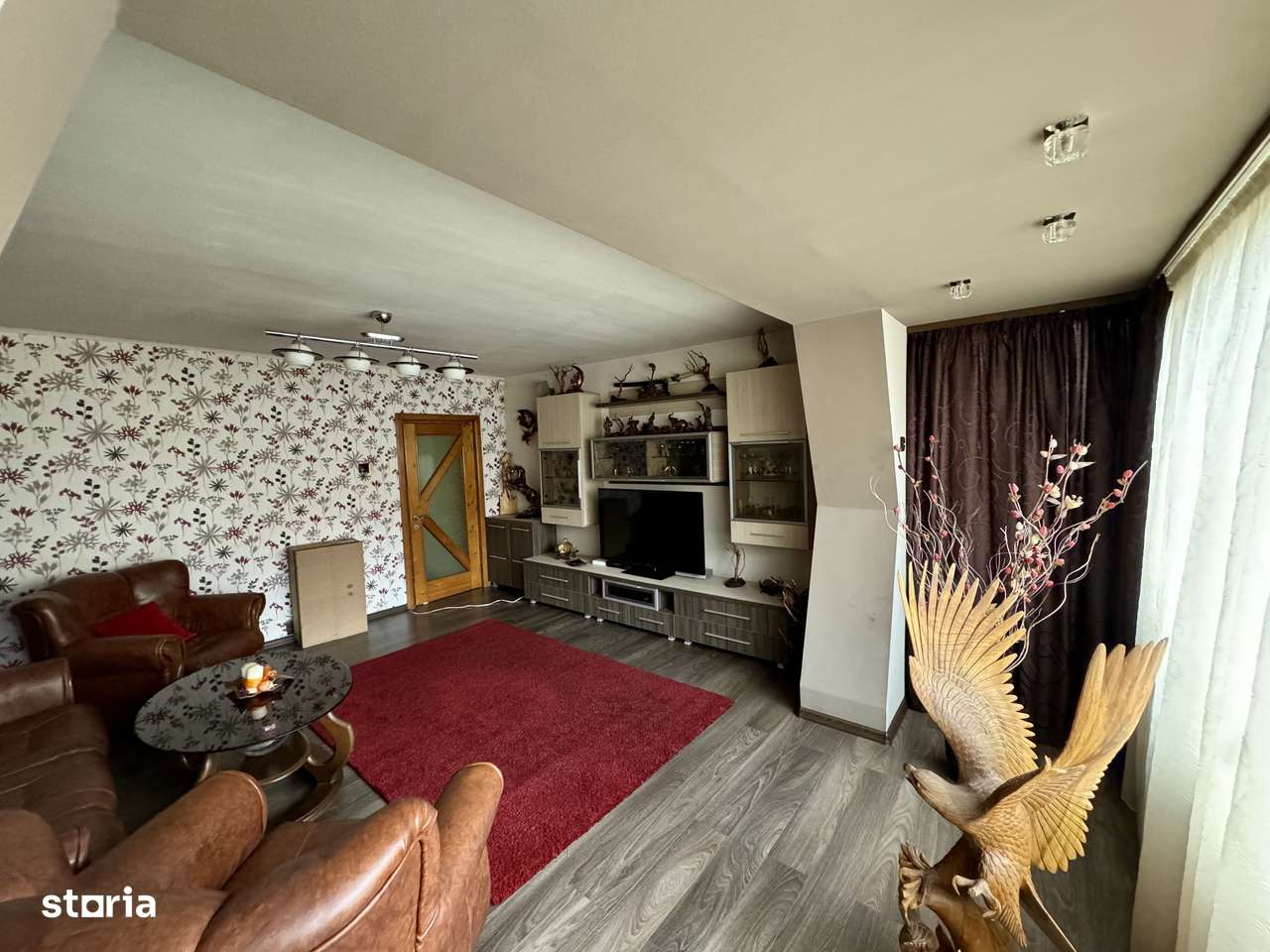 Apartament 3 camere zona Noua | 2 locuri de parcare - Imagine principală: 3/16