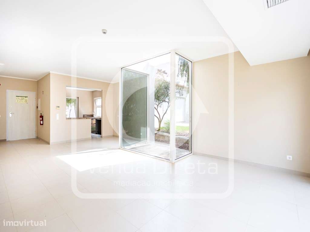 Moradia Geminada T2 com 109 m² em condomínio privado, no Carvoeiro ...-18