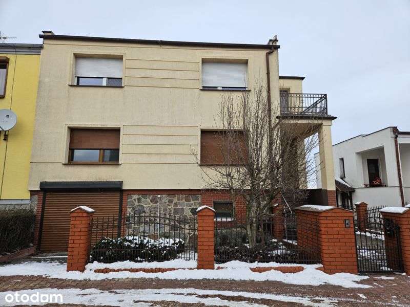 Dom 5cio pokojowy w Grodzisku Wlkp. o pow. 142,70 m2  plus piwnica-1