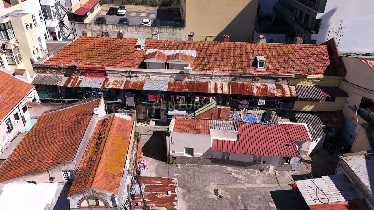 Prédio em propriedade total | 28 frações | 2 pisos | Estrela, Lisboa - Grande imagem: 3/14