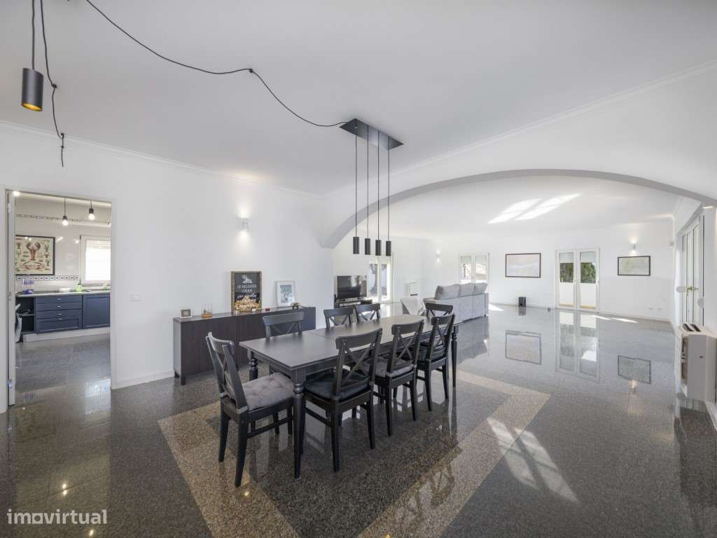 FERRAGUDO - Moradia T5 com vista sobre o Rio Arade - Grande imagem: 2/30