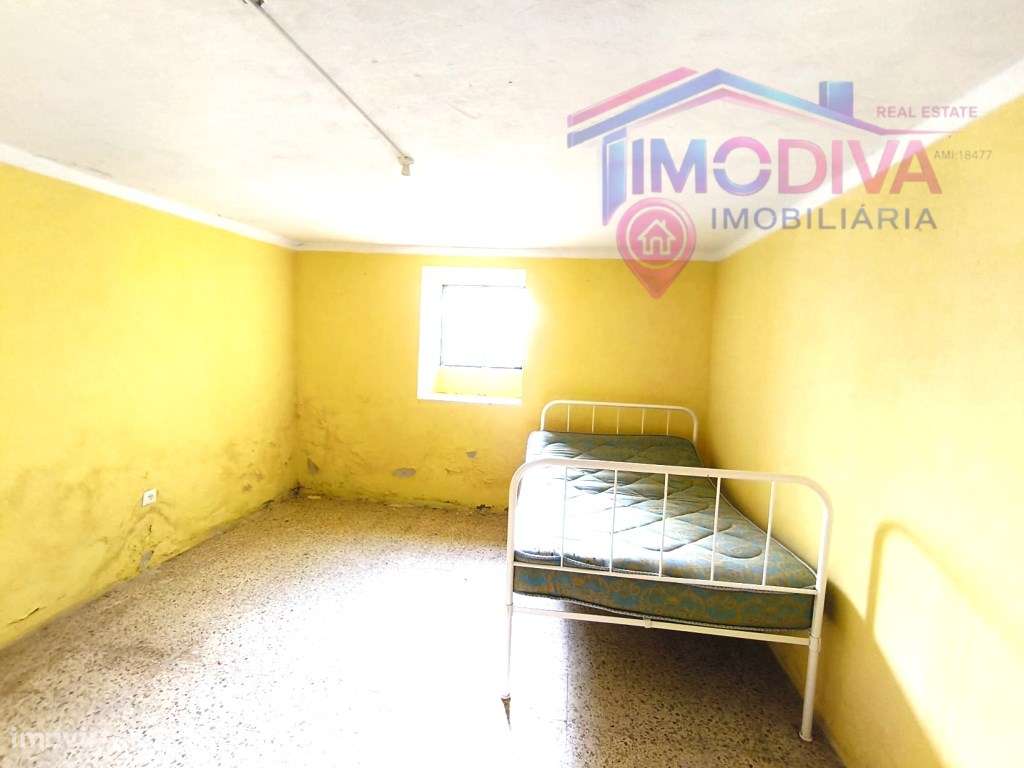 Moradia Isolada T3 com Terreno e Garagem em Bairradas, Figueiró dos...-29