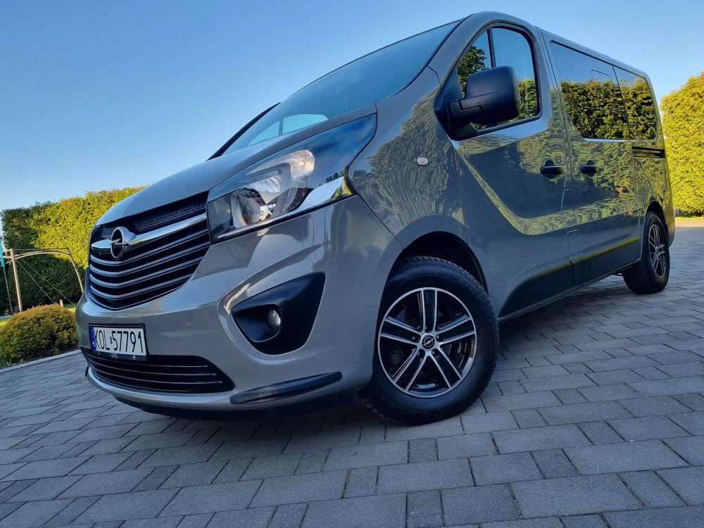 Opel Vivaro II L1H1 S&S Tourer 2015
