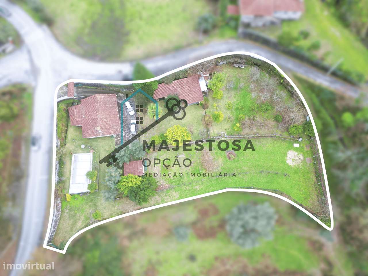 Quinta T3 com Terreno de 5.200 m² e Piscina — Valdreu, Vila Verde - Grande imagem: 5/39