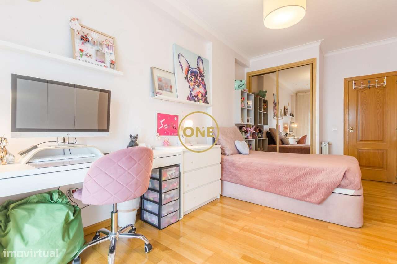 T4 Setúbal Urbanização Nova Azeda com Garagem Box - Grande imagem: 4/31