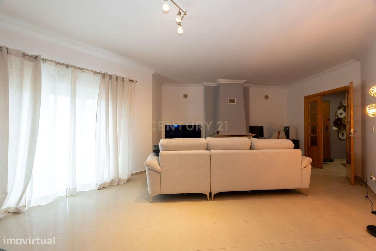 T2 na Quinta de Santa Bárbara, Mafra - Grande imagem: 5/32