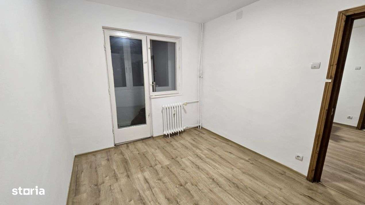 Apartament 3 camere, Str. Ronald Reagan, Etaj 3/4 - Imagine principală: 5/8