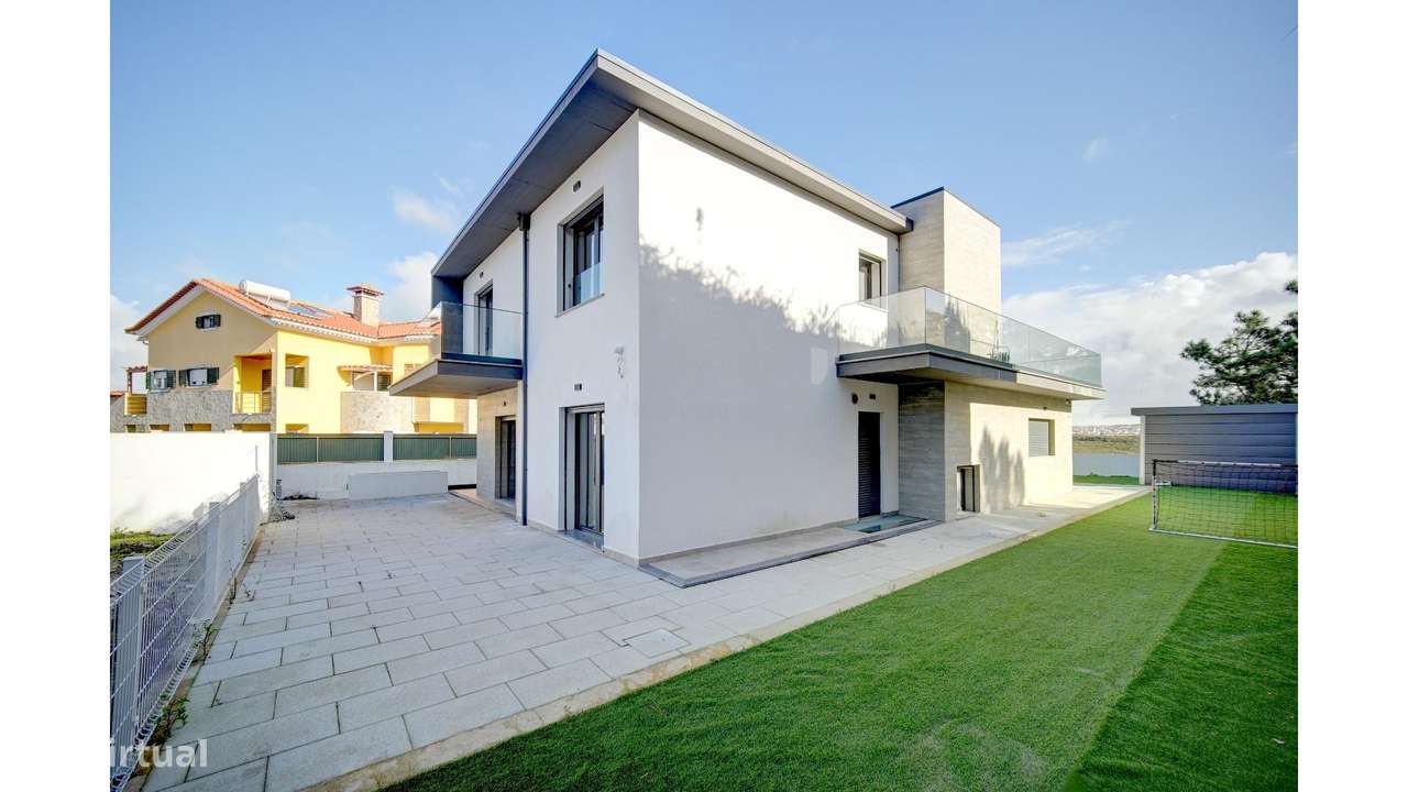 Moradia T4 na Serra de Casal de Cambra-42