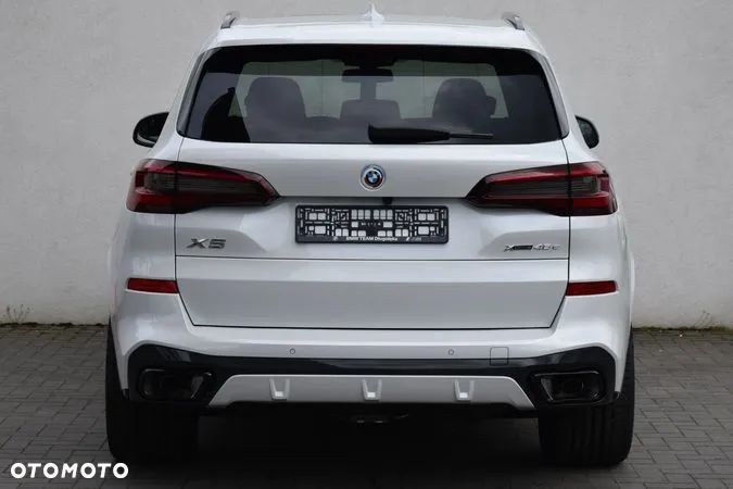 BMW X5 xDrive45e 3.0 Hybryda 394 KM — zdjęcie 3