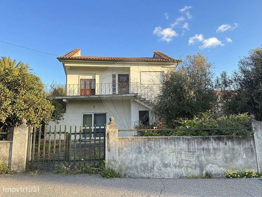 Moradia T3 para venda-5