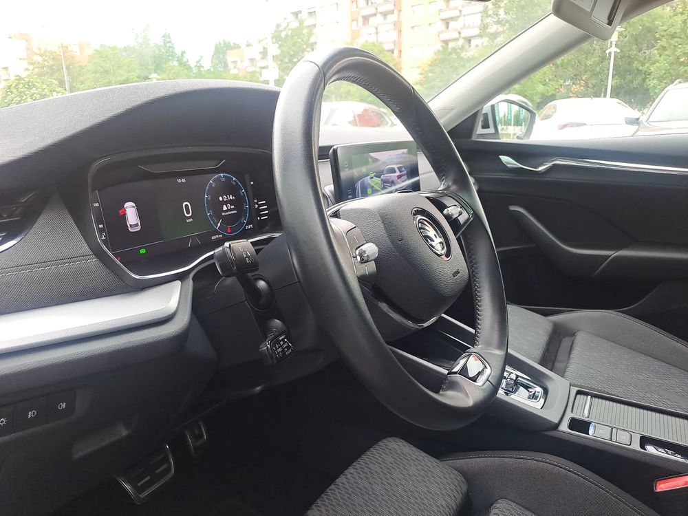 SKODA OCTAVIA Masaże Indukcja Head UP Martwe pola ACC DSG Salon PL ASO VAT23%