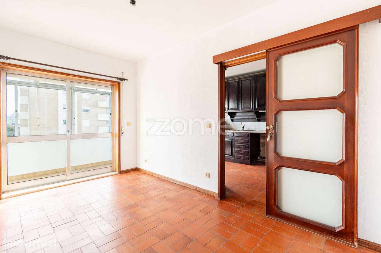 Apart. T2 Duplex com Terraço | Junto à Casa de Saúde da Boavista - Grande imagem: 2/29