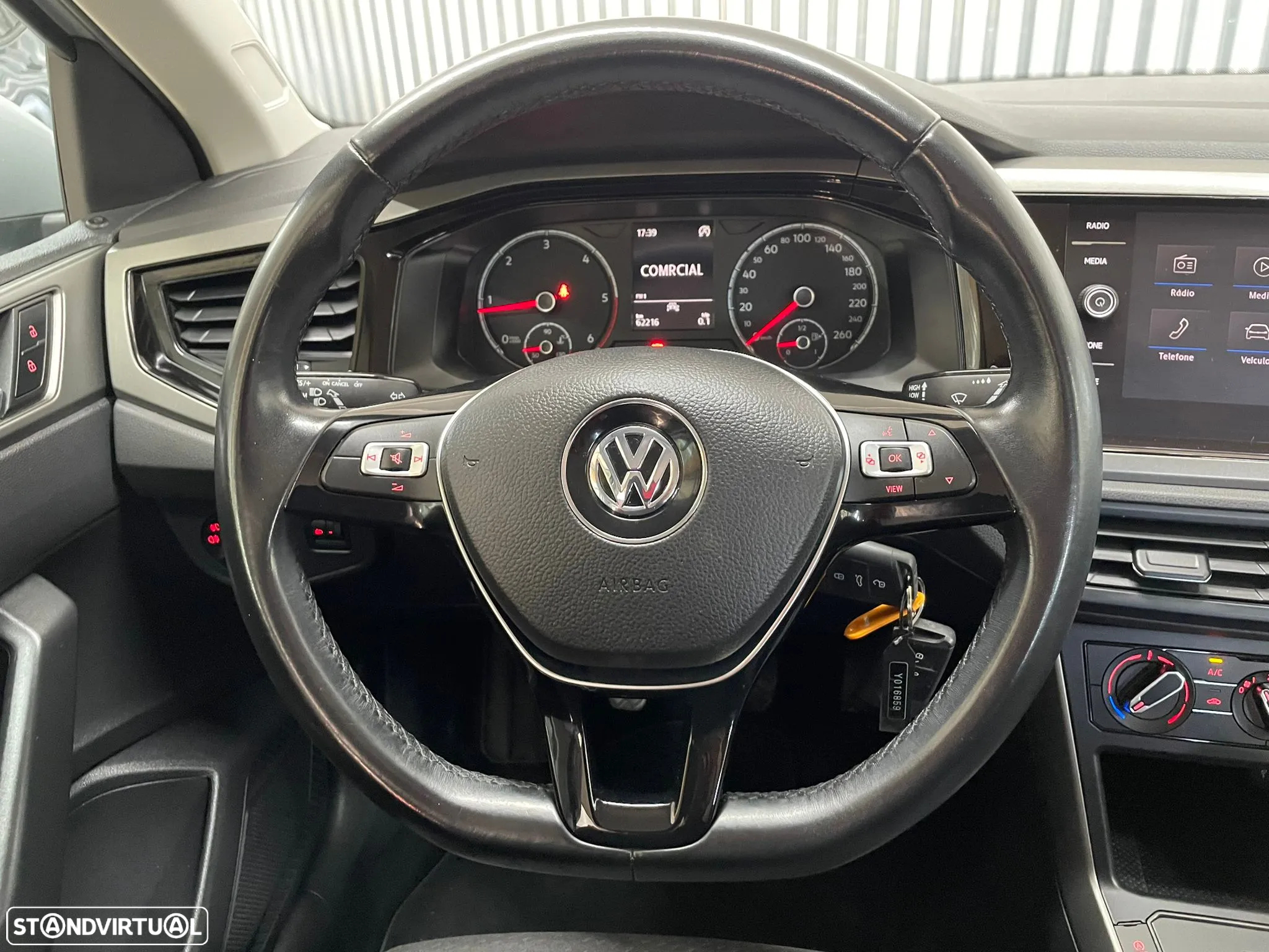 VW Polo 1.6 TDI Confortline - 9