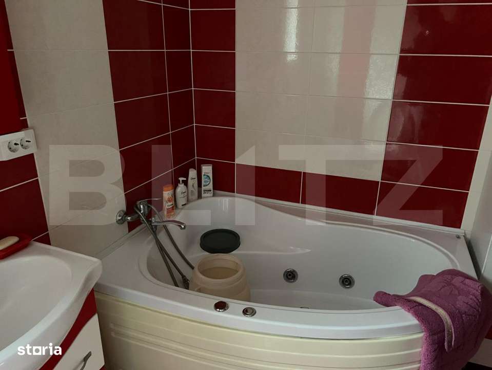 Casa duplex Sangeorgiu de Mures – 290 mp utili, teren 640 mp - Imagine principală: 4/6