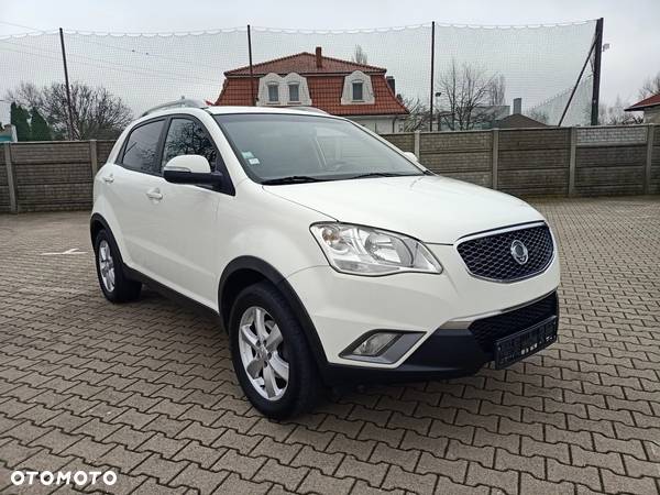 SsangYong Korando 2.0 e-XDi Sapphire 2WD - 2