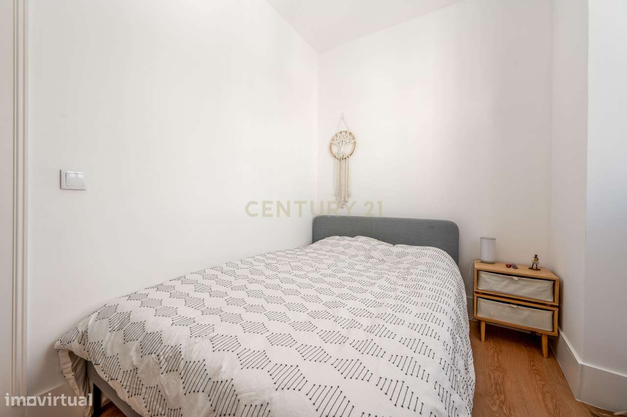 T2 Renovado em Alcântara | Lisboa-18