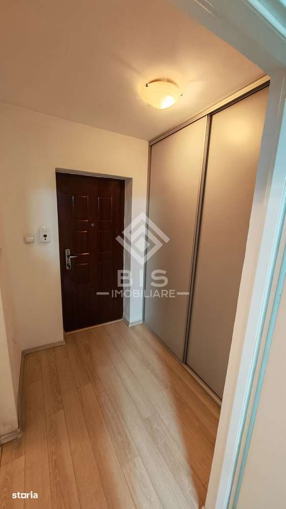 Apartament etaj 1 - Zona Sud-5