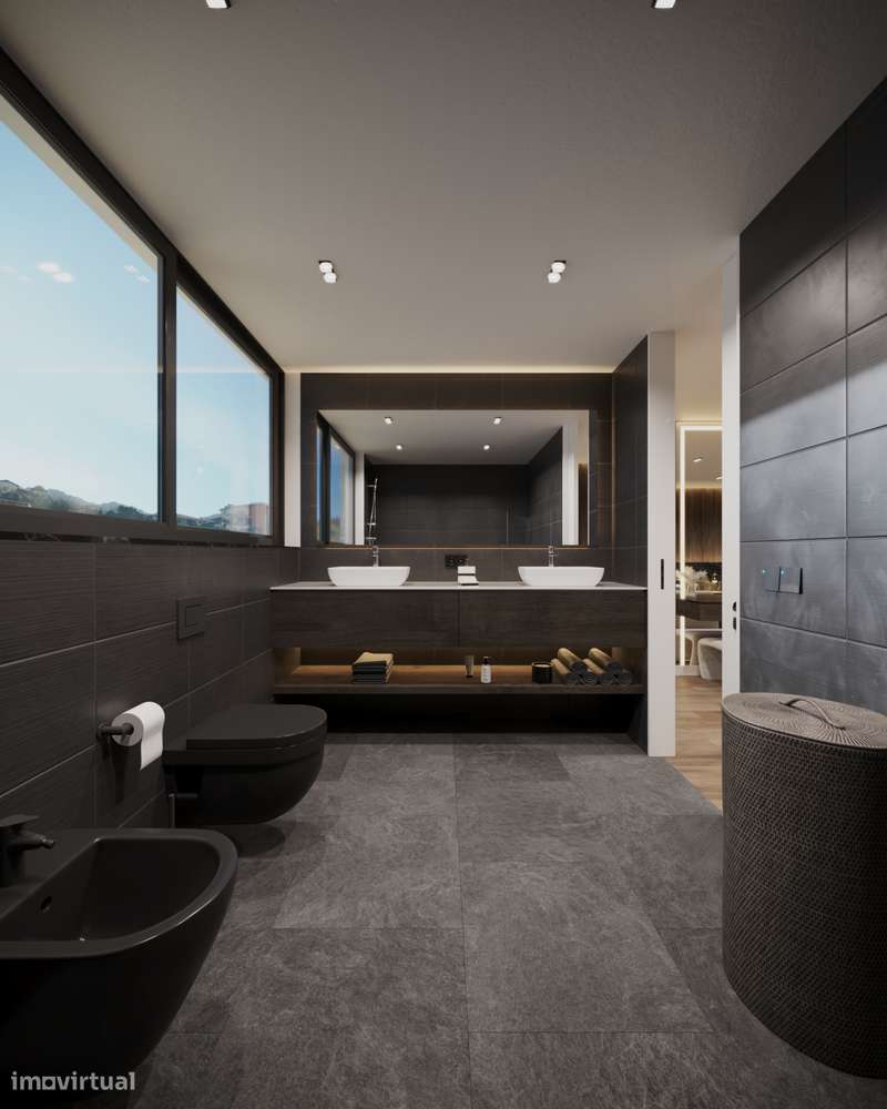 Moradia independente T4 – À praia da Madalena-20