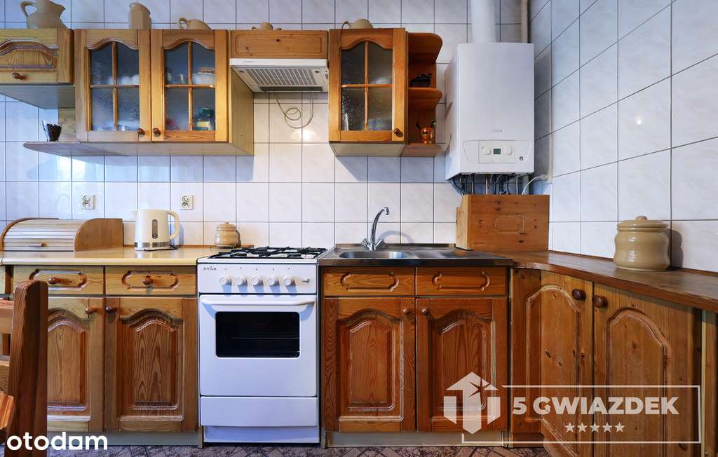 2 pokoje • II piętro • duży balkon • parking-10