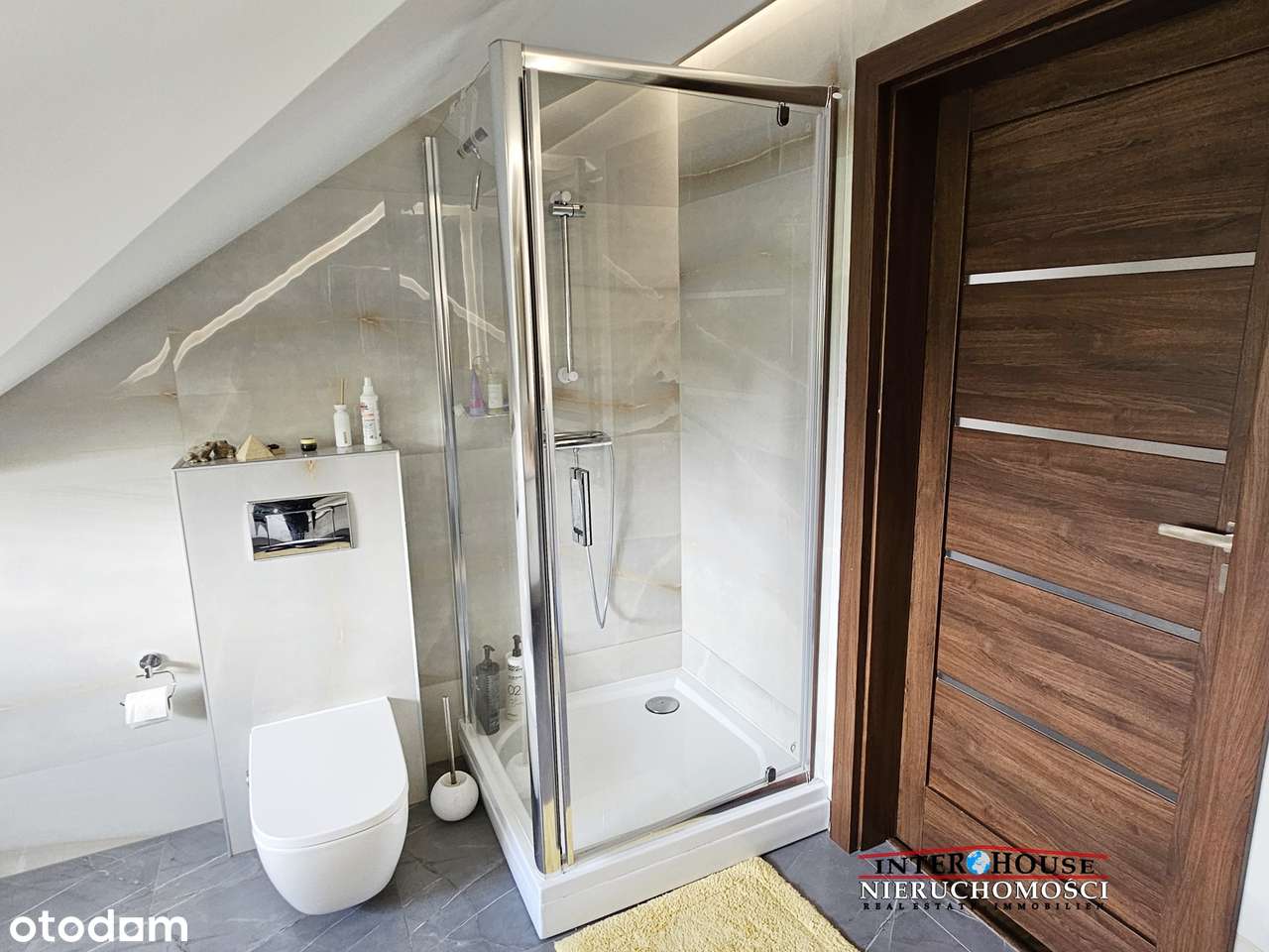 Wolnostojący dom z pięknie zagospodarowaną działką, ul. Gruszkowa-9